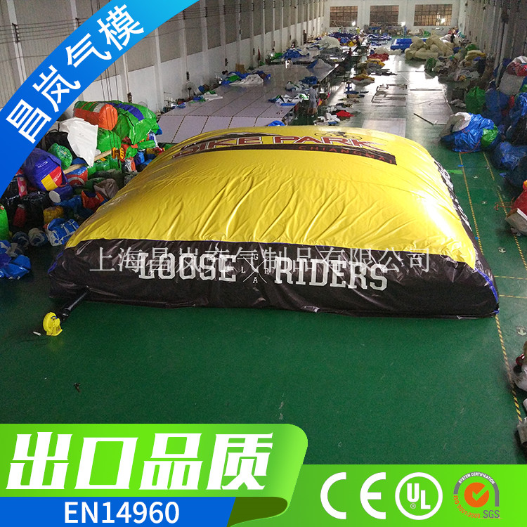 廠家直銷 BMX充氣氣墊 big air bag 滑雪氣墊越野自行車氣墊 高空旋轉(zhuǎn)落下防護氣墊氣囊定做 蓋布充氣氣墊印LOGO