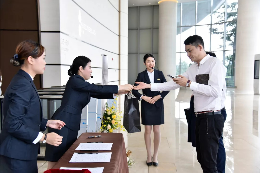 【親情PLUS】優質服務,保利物業想在先行在前